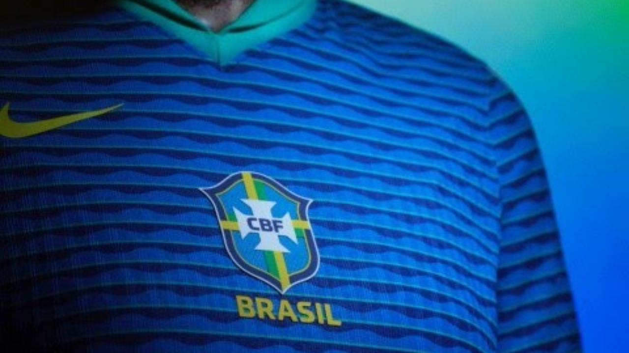 Nova camisa azul royal da Seleção Brasileira