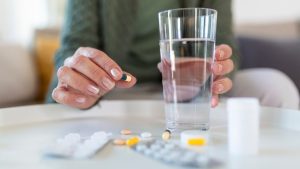 Descubra os remédios que precisam ser evitados durante a dengue