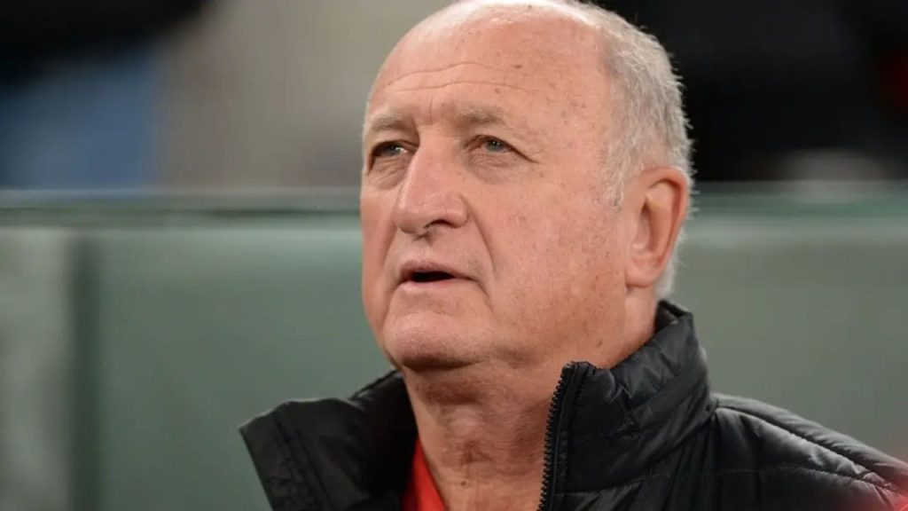 Felipão deixa o cargo de treinador do Atlético-MG