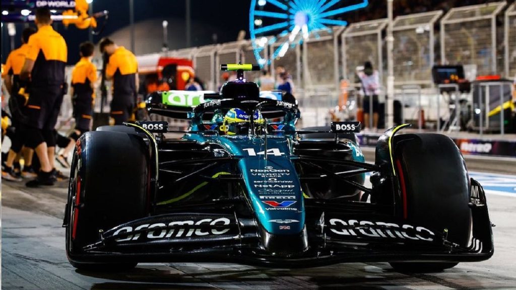 Depois de seção agitada, Alonso lidera segundo treino livre da F1