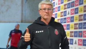 Odair Hellmann explica a vida no Oriente Médio e ainda comenta sobre Jorge Jesus