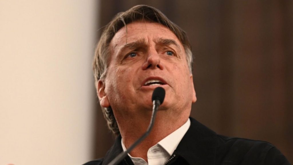 PF tem data para finalizar investigação contra Bolsonaro