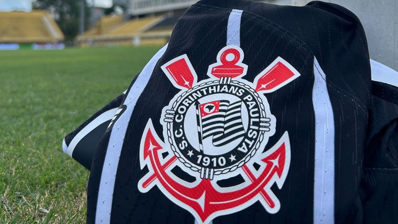 Corinthians quita direitos de imagem atrasados do elenco atual