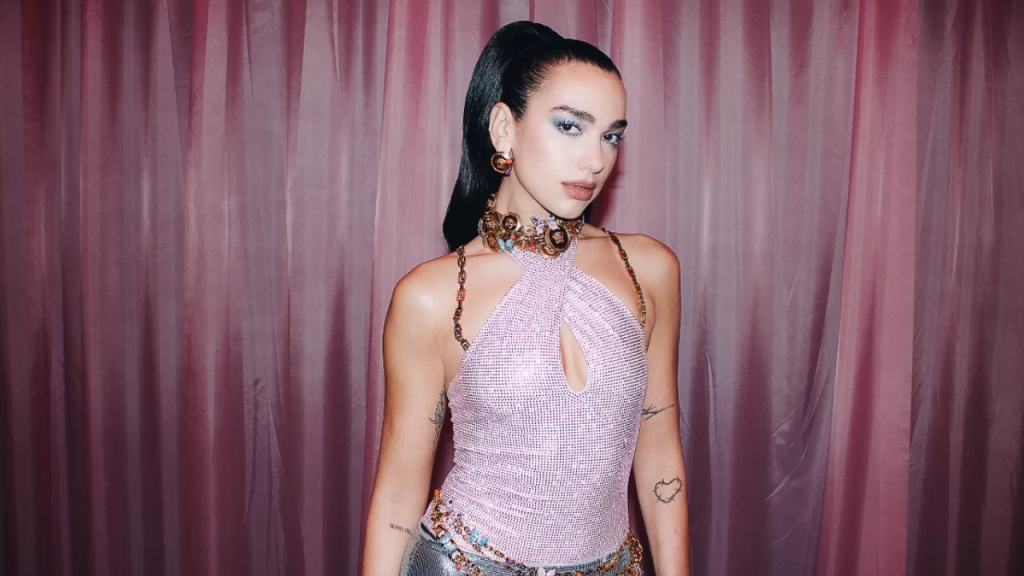 Eternamente “Future Nostalgia”: Dua Lipa ganha estátua de cera inspirada em álbum