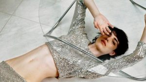 Retrô Future: marca Amissima mergulha em nova coleção