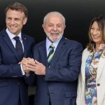 Os presidentes Macron, Lula e a primeira dama Janja