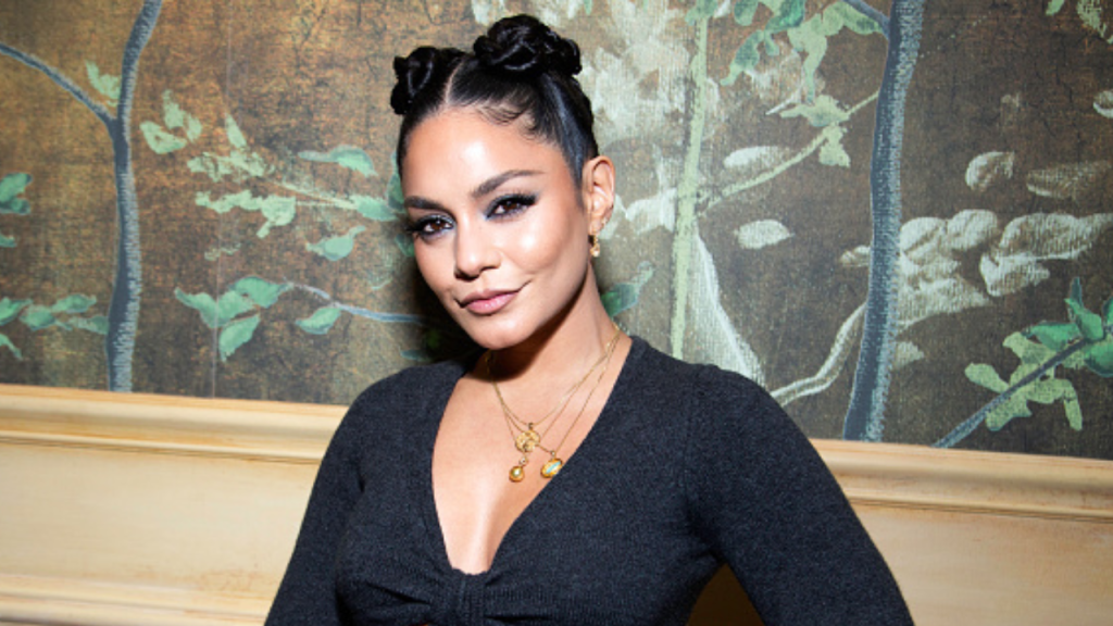 Confira 3 produções de beleza de Vanessa Hudgens para se inspirar