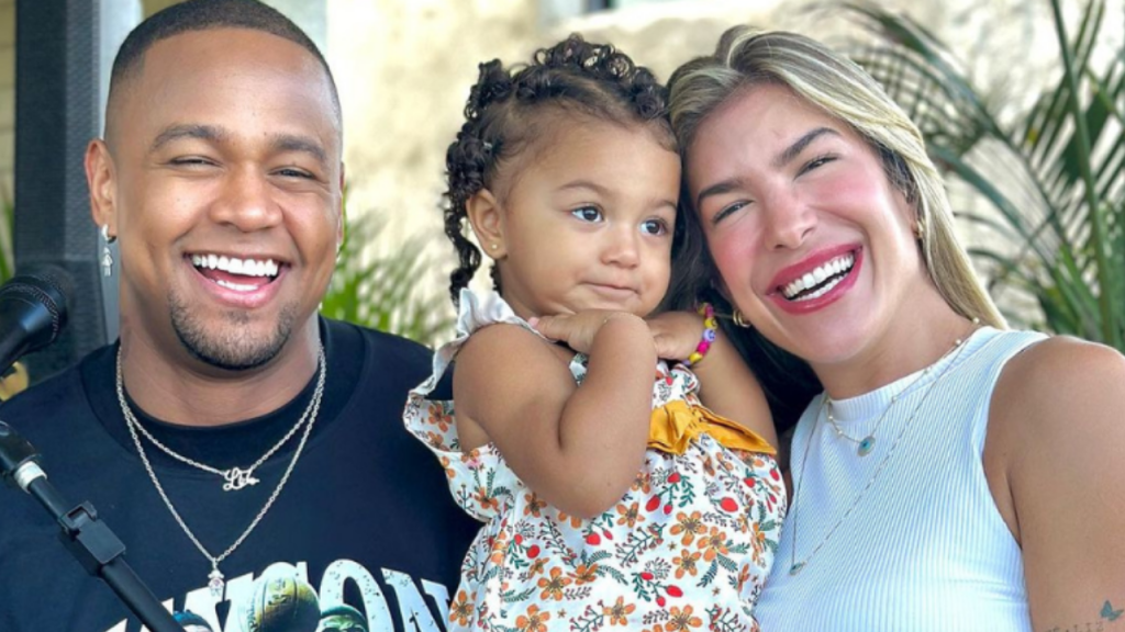 Lore Improta confirma planos de engravidar do segundo filho este ano