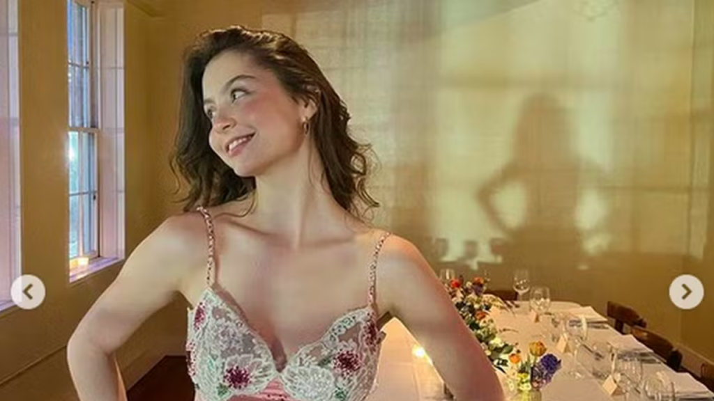 Filha de Catherine Zeta-Jones comemora aniversário com vestido icônico da mãe