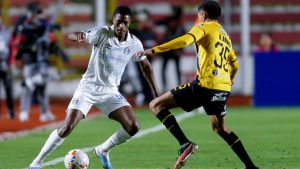 Grêmio perde jogo contra The Strongest na estreia pela Libertadores