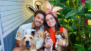 Larissa Manoela comemora Páscoa com a família de André Luiz Frambach