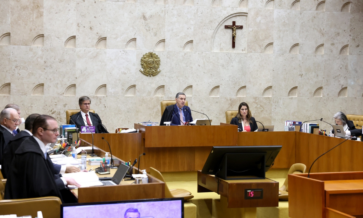 julgamento questiona a lei onde apenas maiores de 21 anos com dois filhos vivos podem aderir aos procedimentos