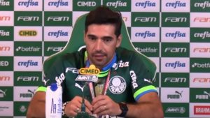 Abel Ferreira elogia atuação do Palmeiras na estreia do time na Libertadores