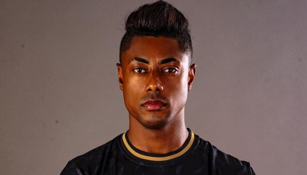 Bruno Henrique reclama acerca do jogo na altitude, depois da derrota do Flamengo