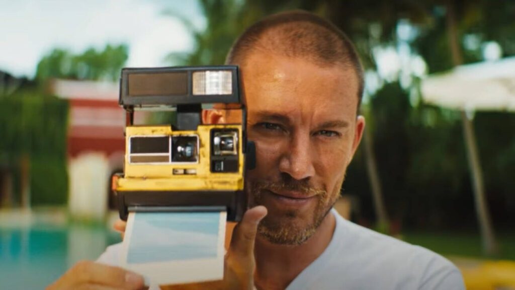 Channing Tatum interpreta um bilionário em “Pisque duas vezes”