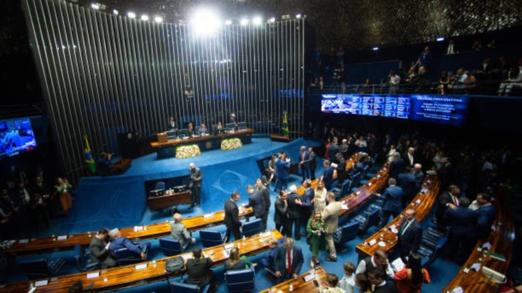 Senado brasileiro aprova lei de conteúdo nacional para plataformas de streaming