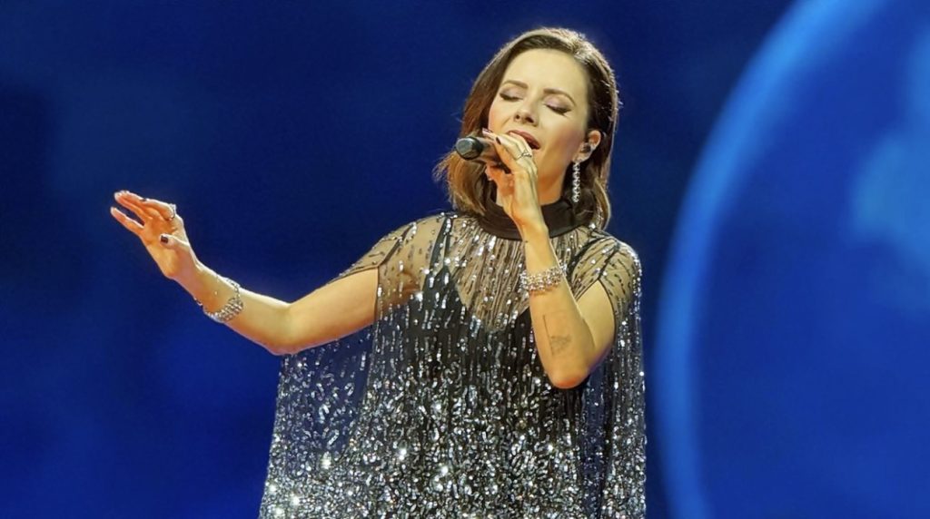 Sandy encerra turnê em show lotado no Rio de Janeiro 