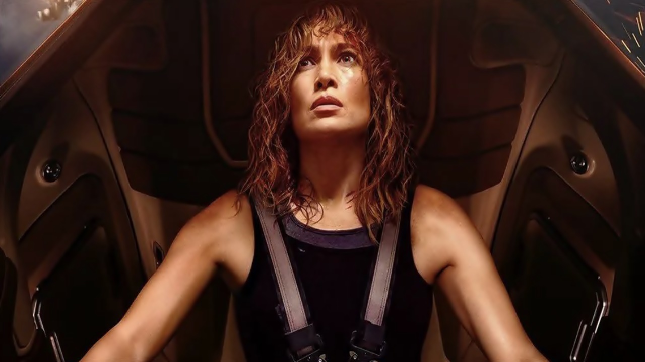 Jennifer Lopez enfrenta a IA em trailer de “ATLAS”, nova produção da Netflix