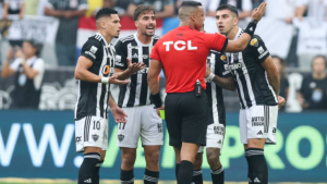 Três árbitros são afastados pela CBF após primeira partida do Campeonato Brasileiro