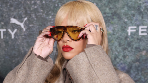 Modelagem oversized: confira 6 looks usados por Rihanna para se inspirar