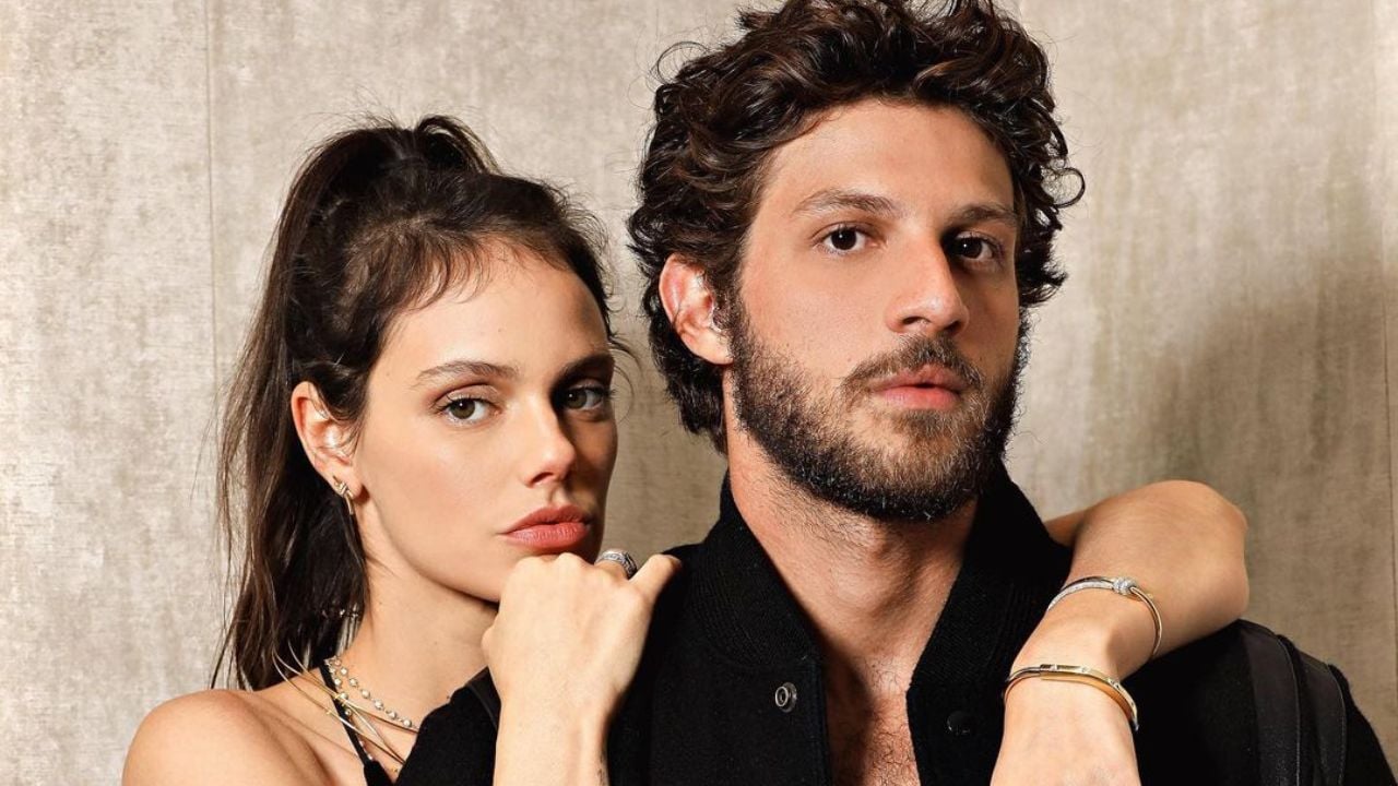 Chay Suede e Laura Neiva anunciam terceira gravidez