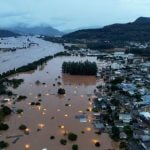 Cidade do Rio Grande do Sul debaixo d'água