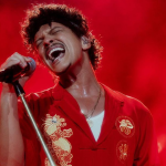 Bruno Mars esgota ingressos para shows no Brasil