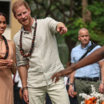 A duquesa acompanhou o marido, o príncipe Harry, em evento na Nigéria