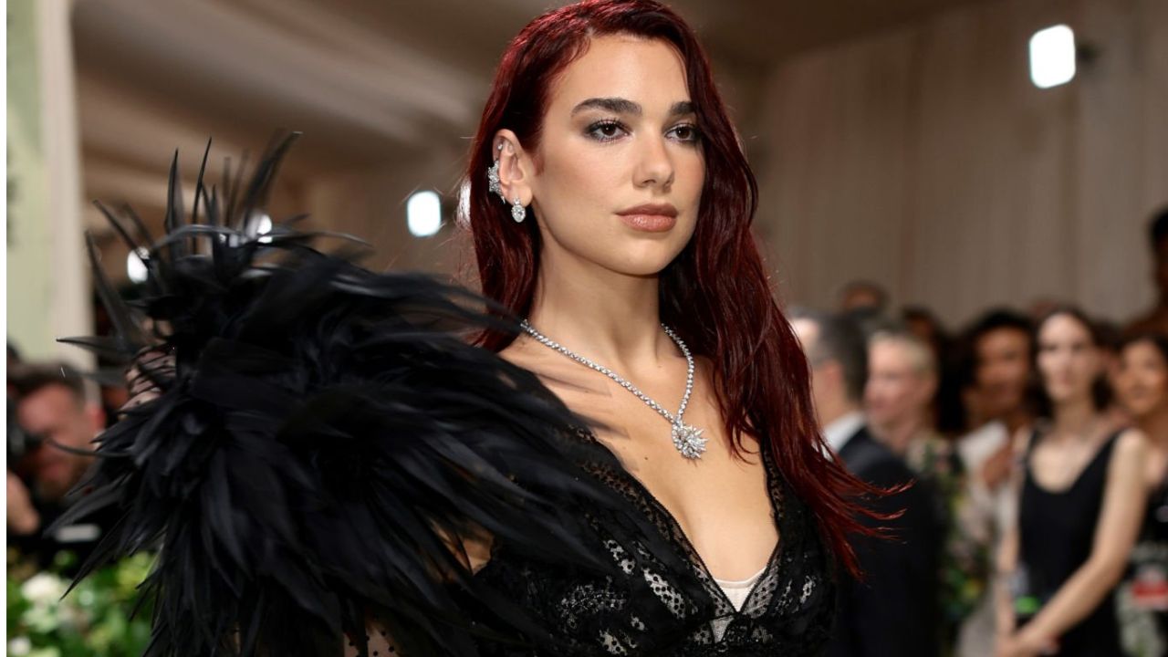 Dua Lipa no Met Gala 2024