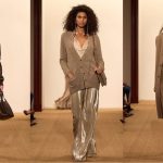 Ralph Lauren apresenta coleção de inverno em tons sóbrios e neutros