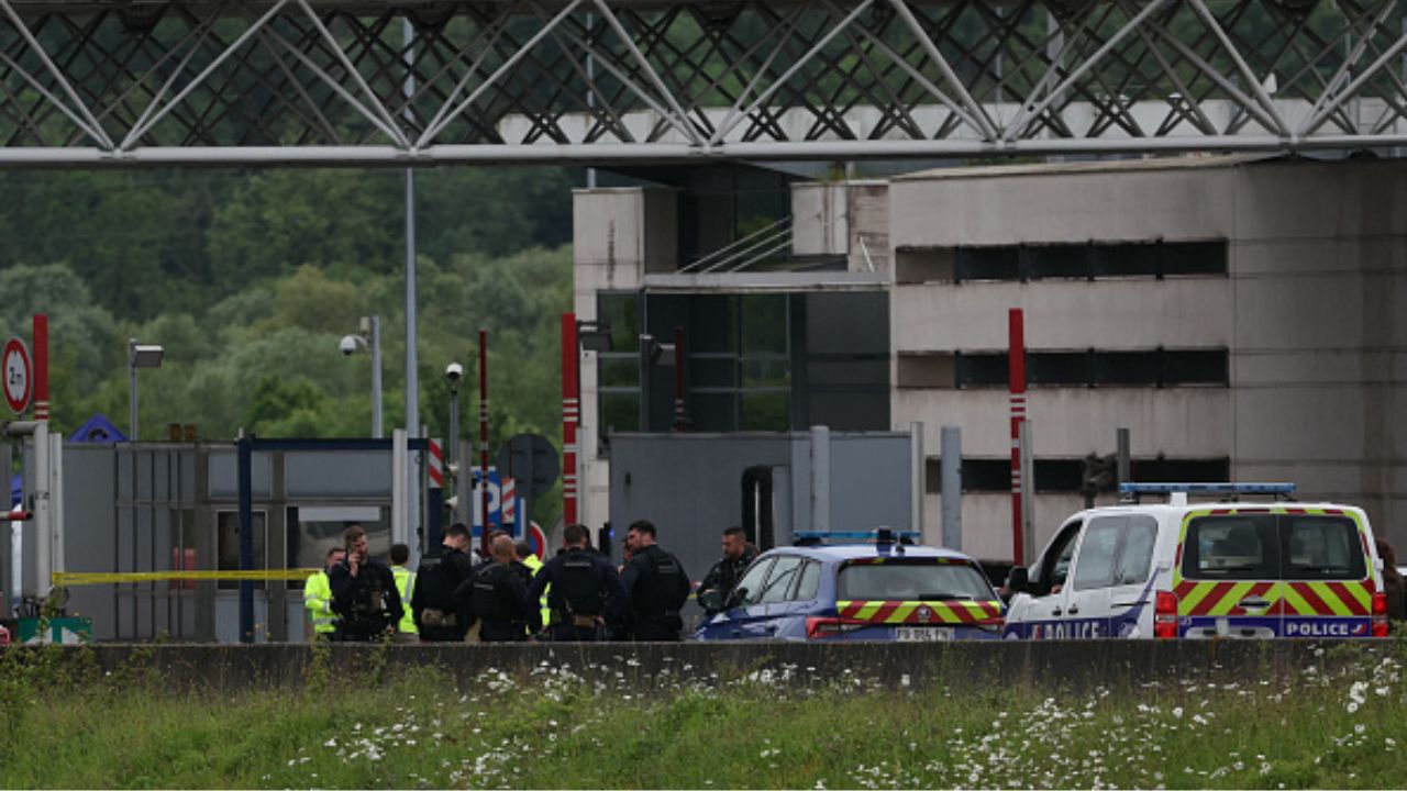 Policiais franceses.