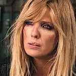 Kelly Reilly em Yellow