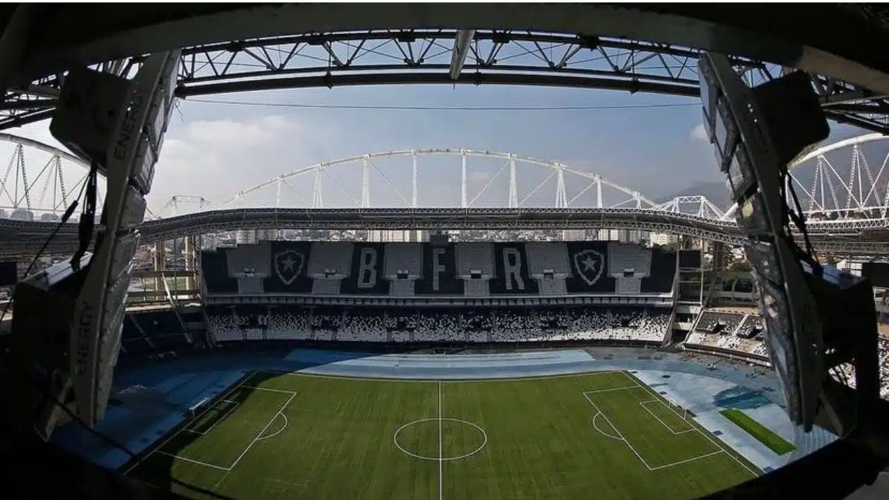 Estádio Nilton Santos - casa do Botafogo