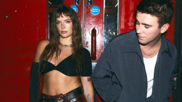 Tove Lo e SG Lewis lançam EP colaborativo (Reprodução/Instagram/@tovelo)