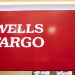 Wells-Fargo-demite-funcionários-por-uso-de-dispositivos-para-enganar-monitoramento