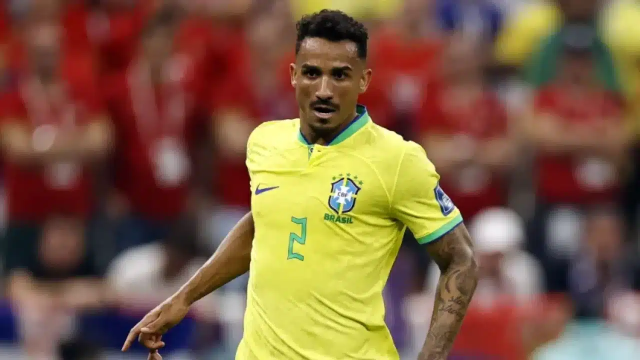 Foto destaque: Danilo jogando pela seleção brasileira (Reprodução: ANP/GettyImages)