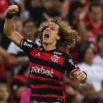 David Luiz comemorando o gol da vitória