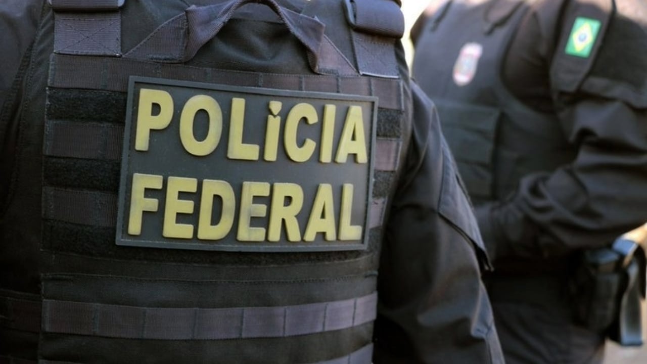 Policia Federal durante operação