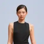 Jennie Kim desfilando para Jacquemus