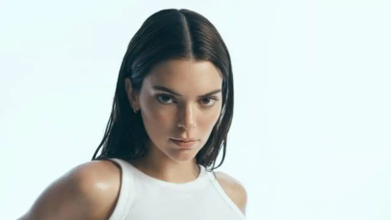 Kendall Jenner em campanha publicitária