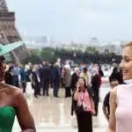 Ariana Grande e celebridades comparecem à abertura dos Jogos Olímpicos de Paris