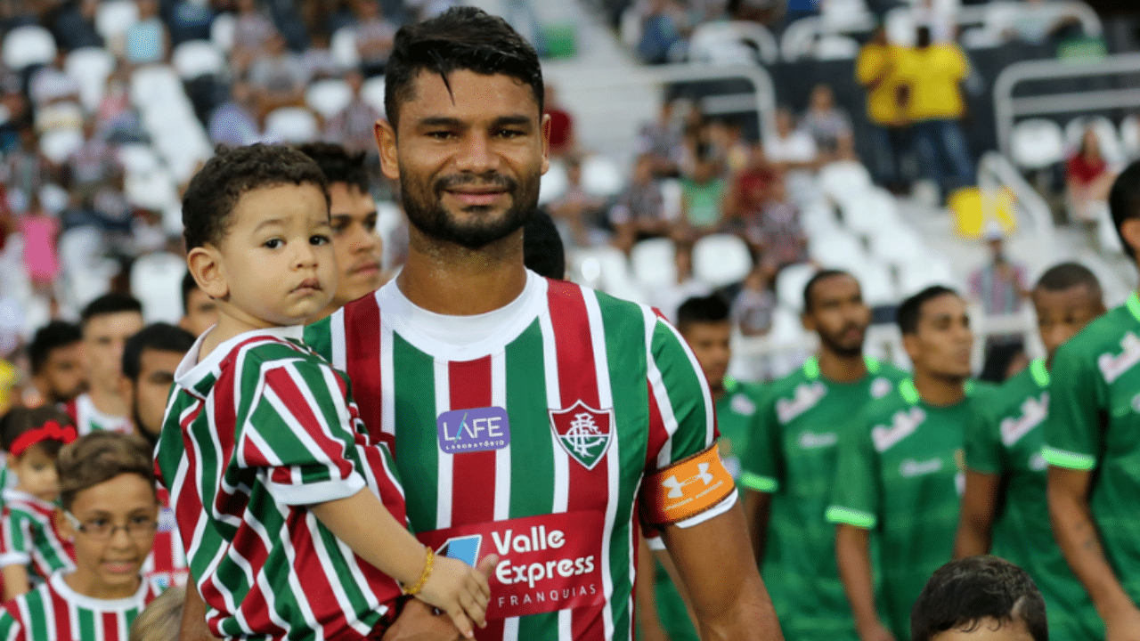 Gum em partida pelo Fluminense