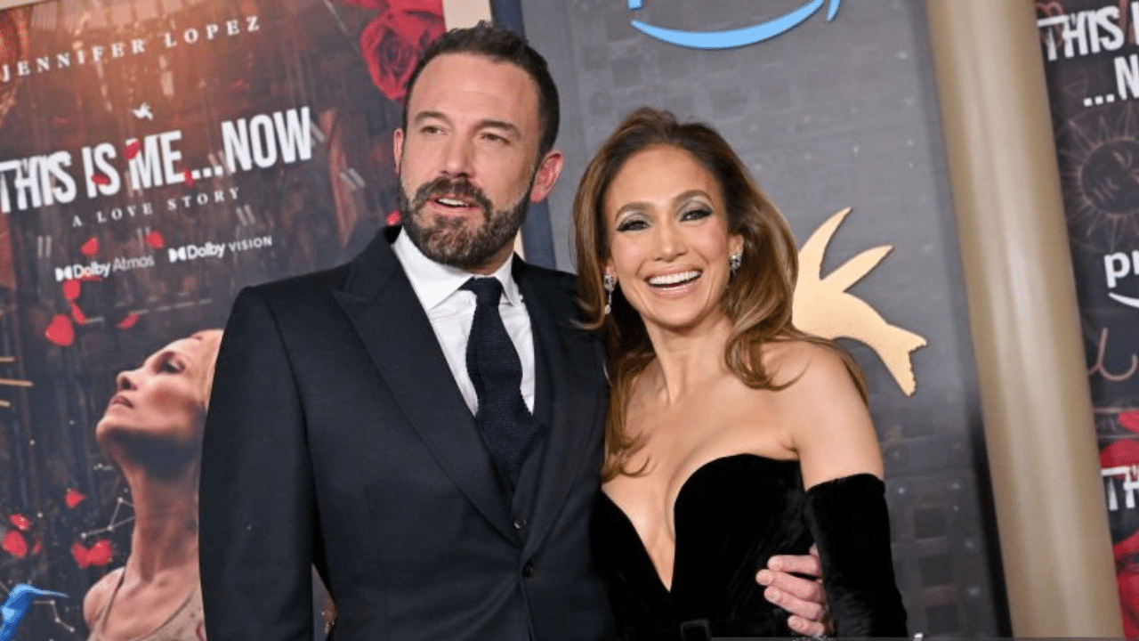 Jennifer Lopez e Ben Affleck passam aniversário de casamento separados