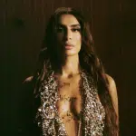 Foto destaque: Sevdaliza em divulgação do single ''Alibi'' (Foto: reprodução/Instagram/@sevdaliza)