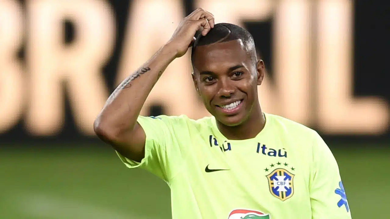 Robinho em um treino da Seleção Brasileira