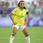 Marta durante jogo do Brasil contra a Nigéria, nas Olimpíadas de Paris