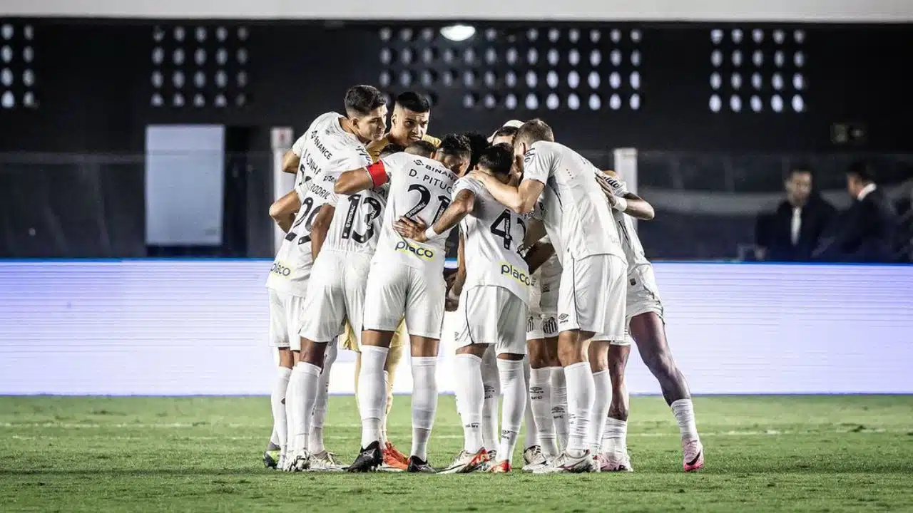 Santos venceu a Chapecoense por 1 a 0 na Vila Belmiro