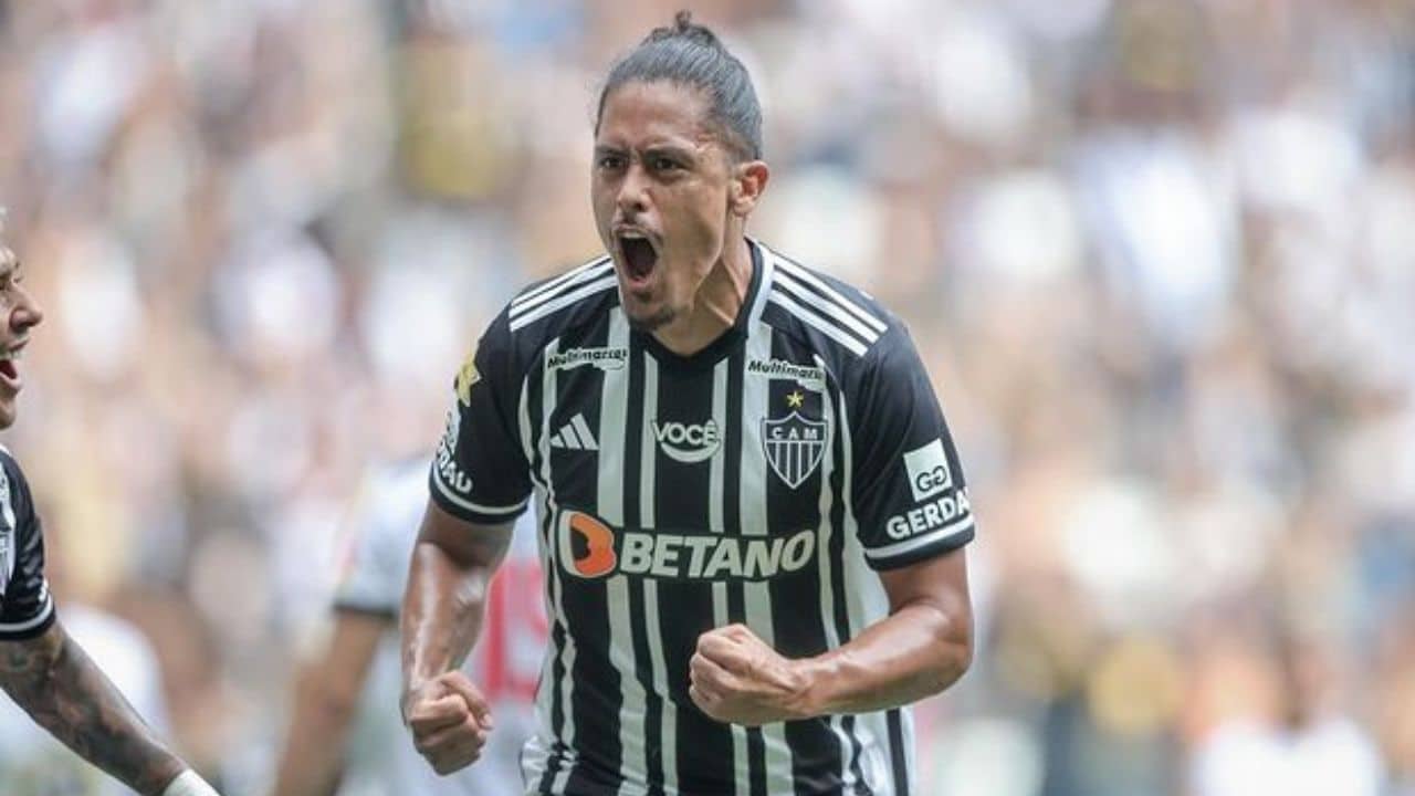 Mauricio Lemos atuando pelo Atlético-MG