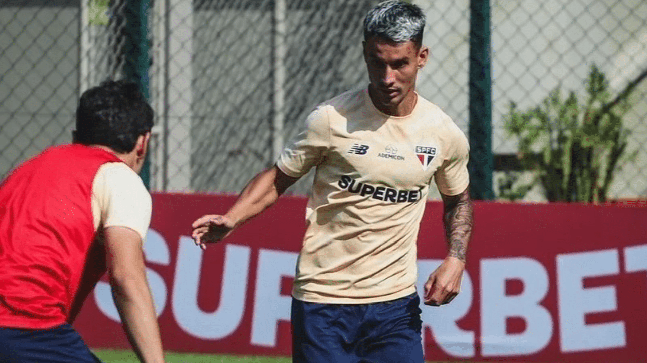 Preparação no CT do São Paulo para o jogo contra o Grêmio