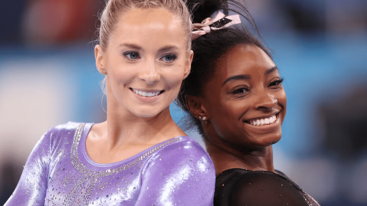 Mykayla Skinner e Simone Biles